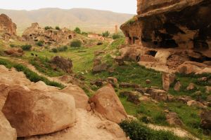 Hasankeyf cave houses 3