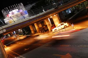 Traffic under Dizengoff Square, the fountain on top.