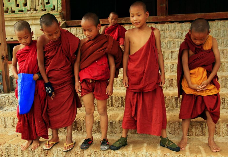 Myanmar boy monks