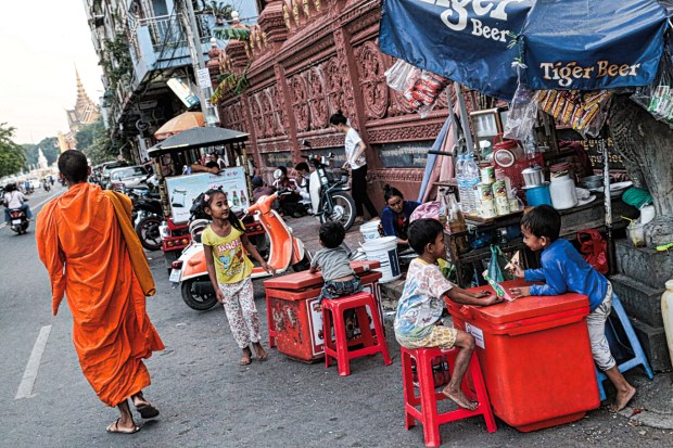 Phnom Penh street