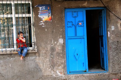 Diyarbakir boy behind bars.jpg