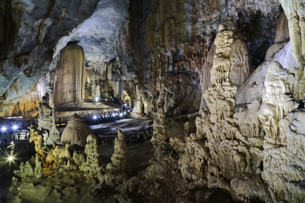 paradise-cave-phong-nha
