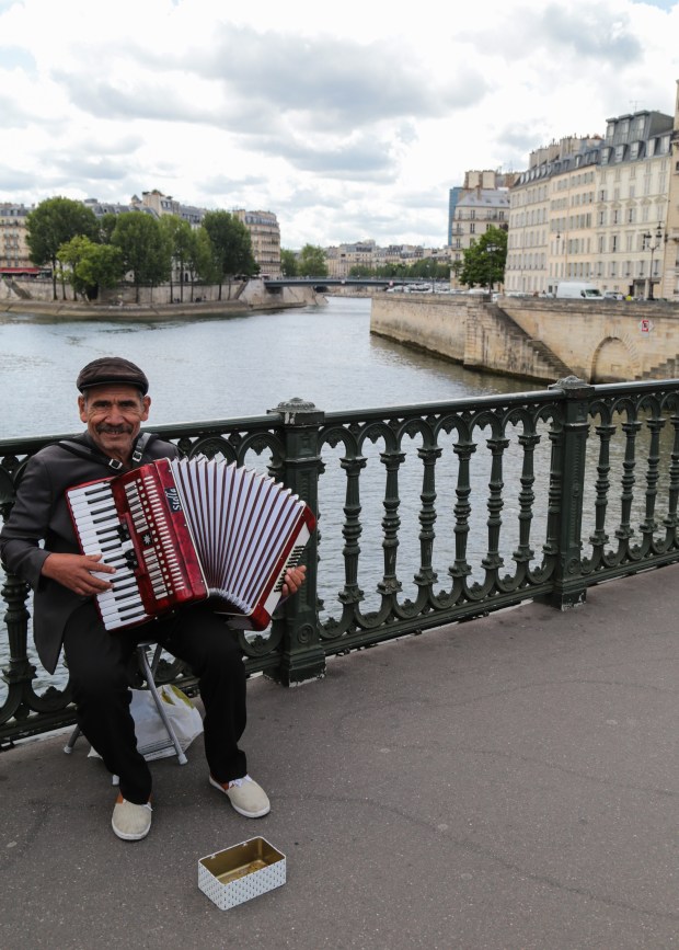 Paris accordion player